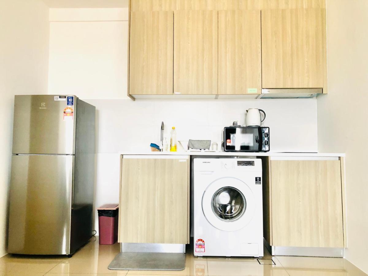 Tropicana 218 Macalister Netflix Unit By Blue Sky Holidays 조지타운 외부 사진