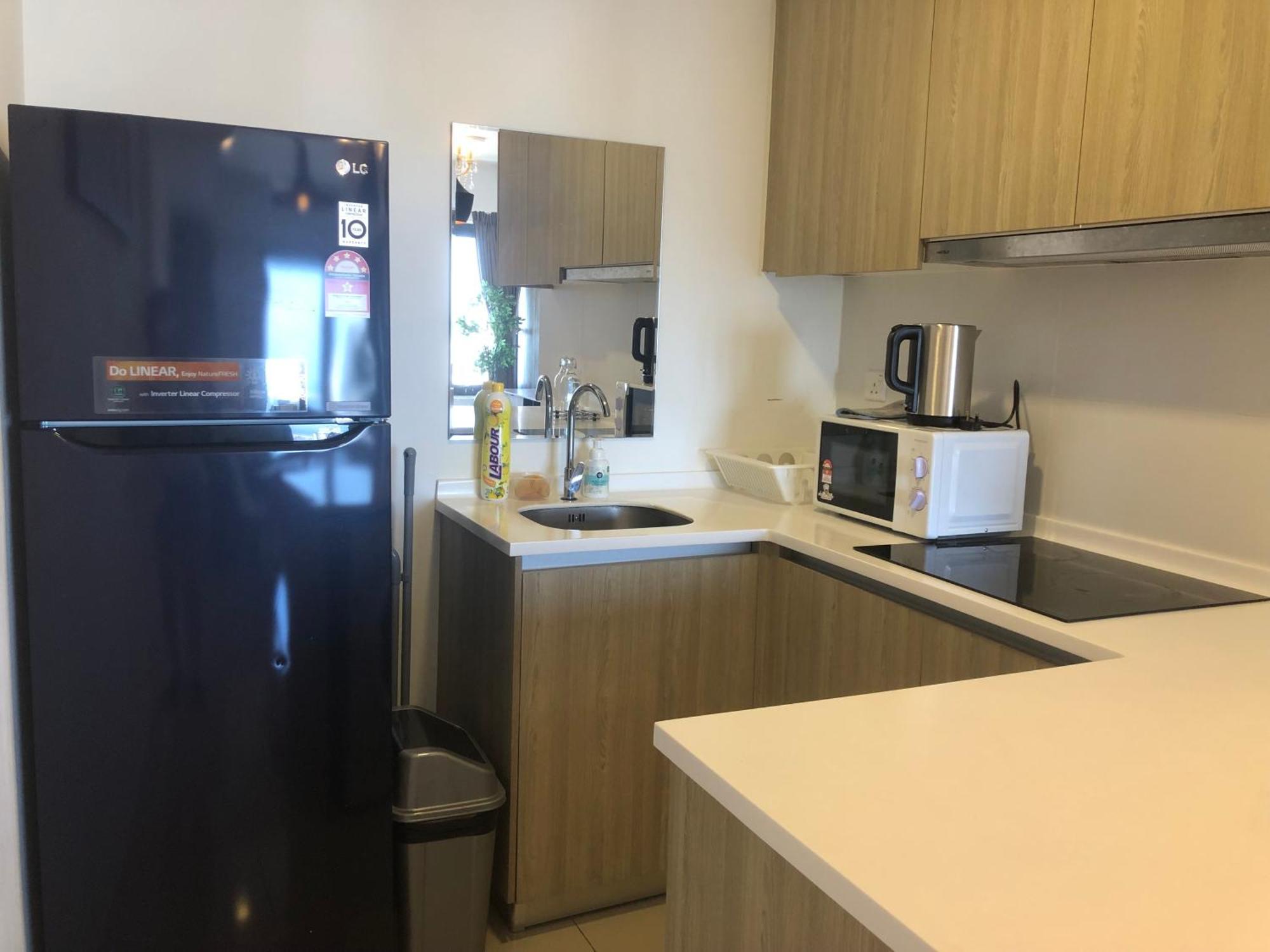 Tropicana 218 Macalister Netflix Unit By Blue Sky Holidays 조지타운 외부 사진