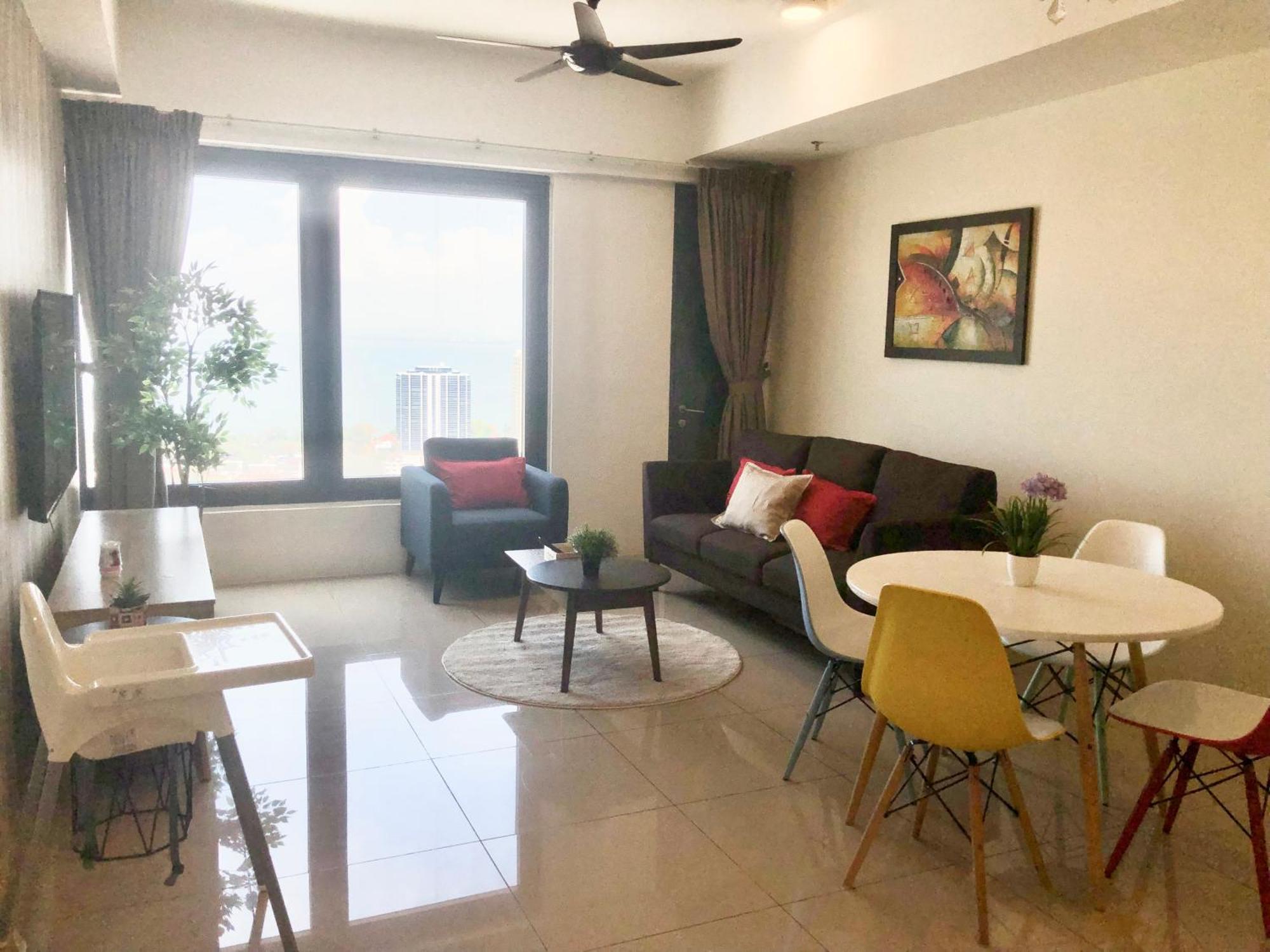 Tropicana 218 Macalister Netflix Unit By Blue Sky Holidays 조지타운 외부 사진