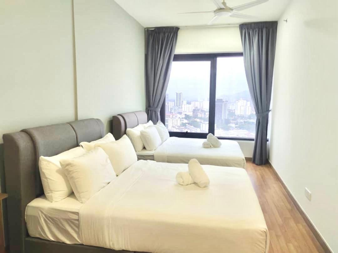 Tropicana 218 Macalister Netflix Unit By Blue Sky Holidays 조지타운 외부 사진